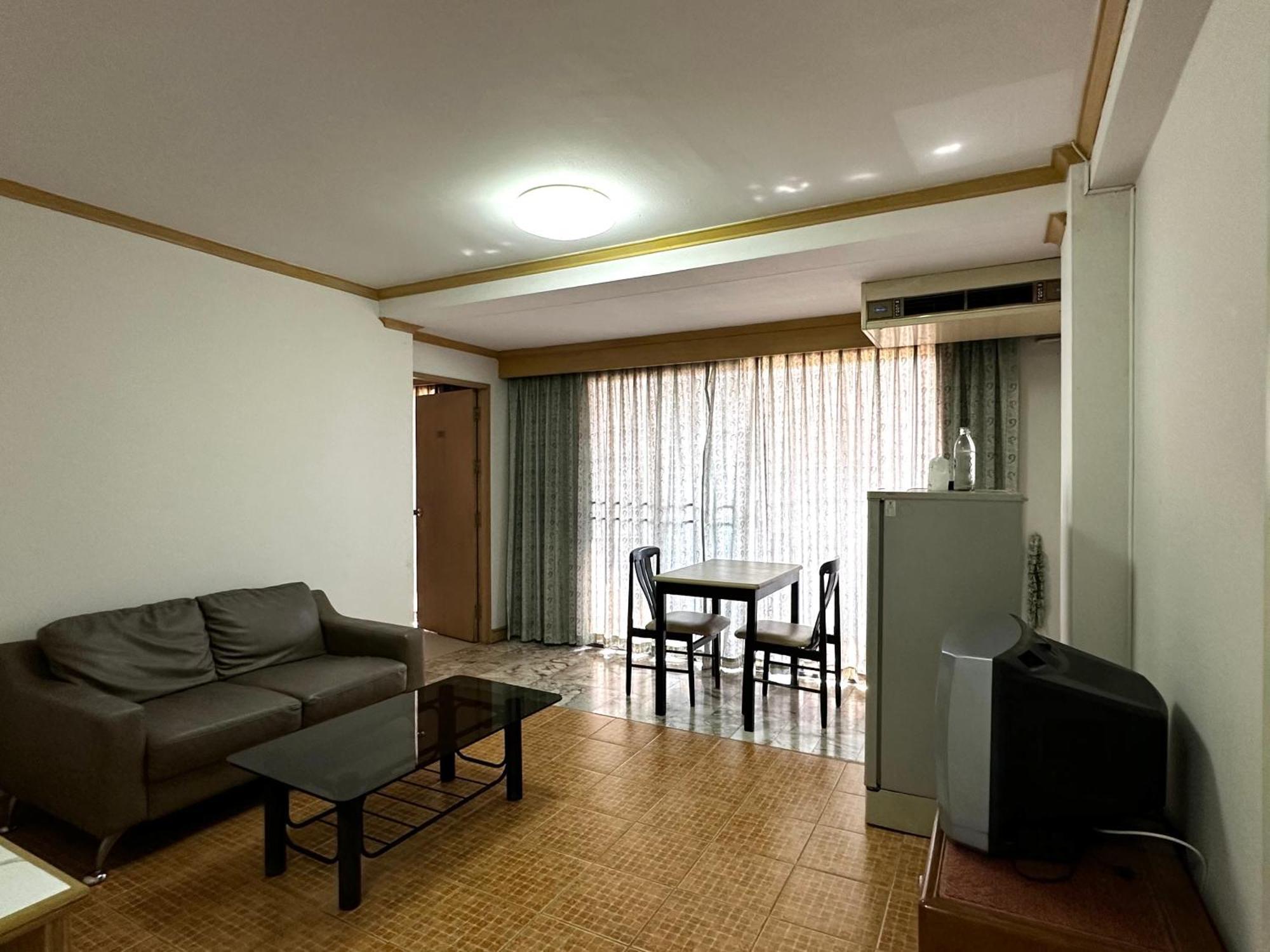 Garden Paradise Pattaya Exterior photo