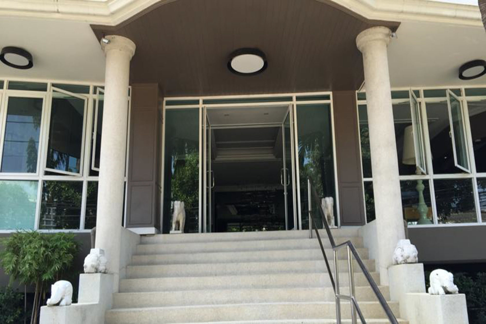 Garden Paradise Pattaya Exterior photo