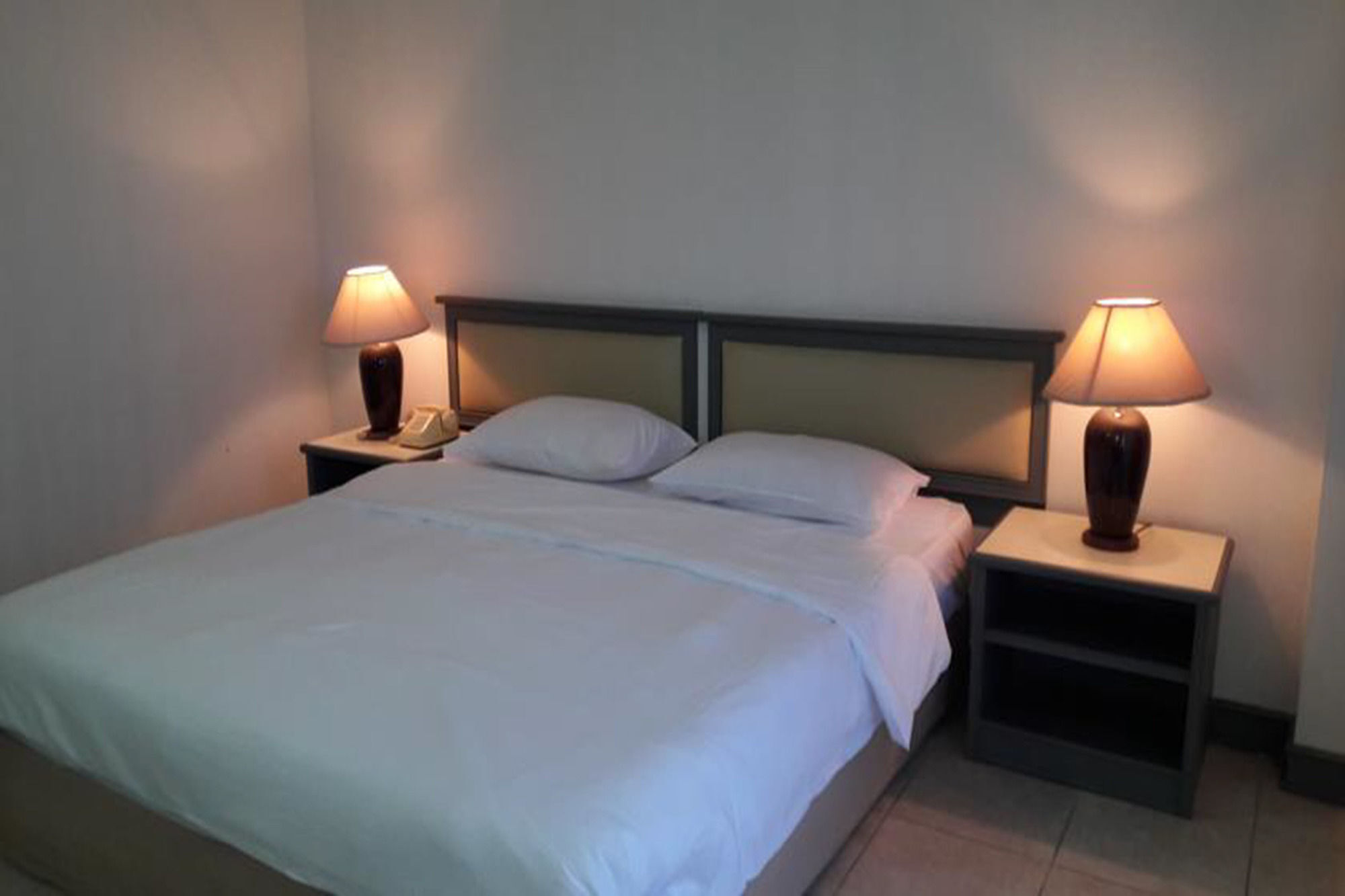 Garden Paradise Pattaya Exterior photo